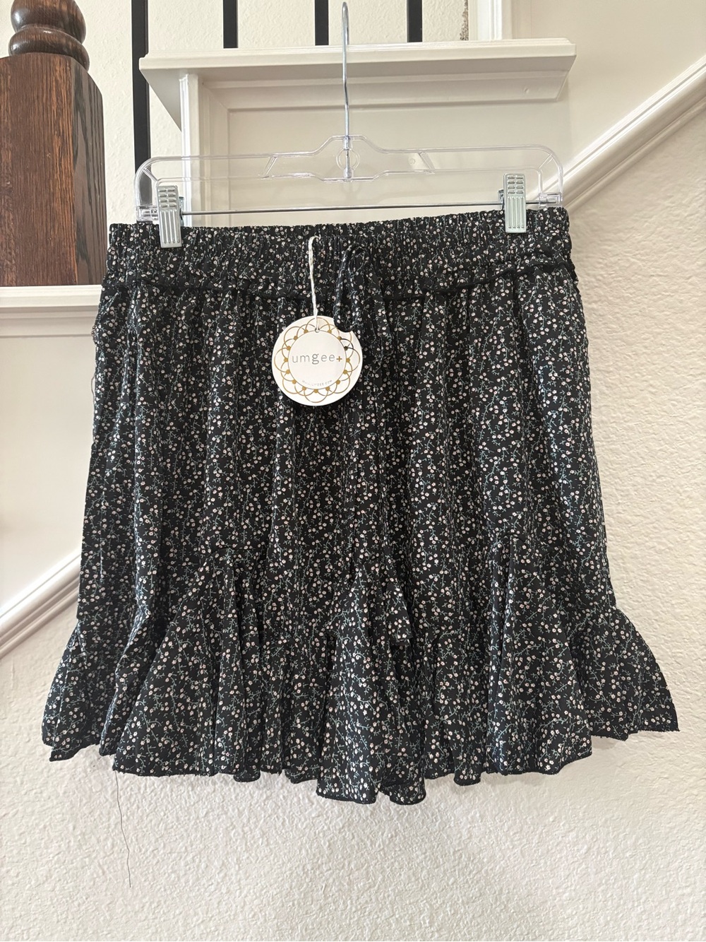 NWT Oddy Black Floral Mini Skirt